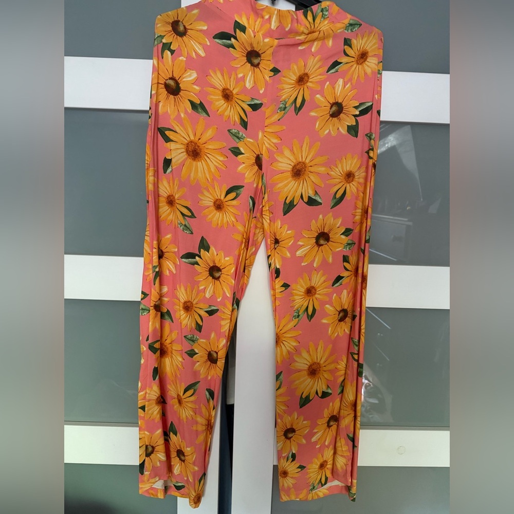 Sadie & Sage Sunflower Pink Womens Wide leg pants